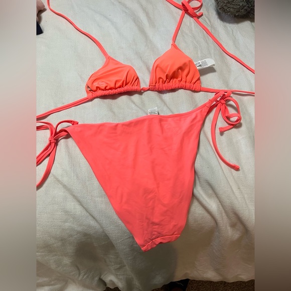 aerie super cute peach 🍑 bikini medium top large bottoms - Picture 2 of 6
